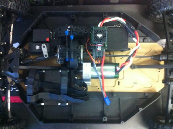 skycrafthobbies's tweet photo. Losi 5ive T Electric!!! http://t.co/OinJCiCf