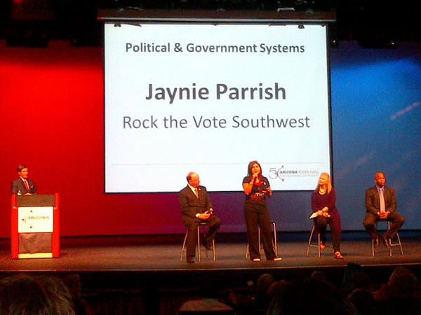 LISC_Phx's tweet photo. Young, Native American woman - great role model to encourage others to get involved. #EngagingAZ http://t.co/NTiR4b0K