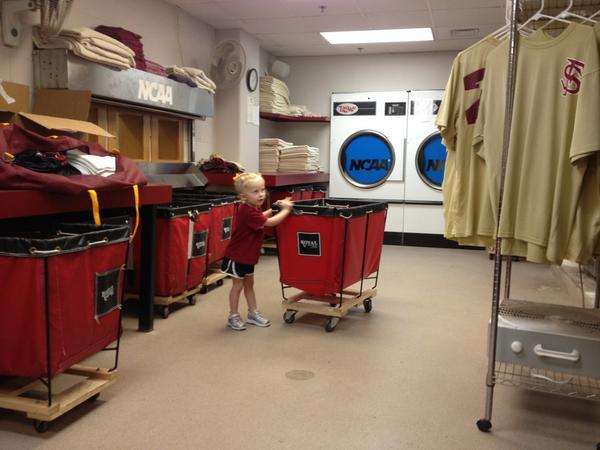 sbstac10's tweet image. Training them early @fsubaseballeq #FSUTBT