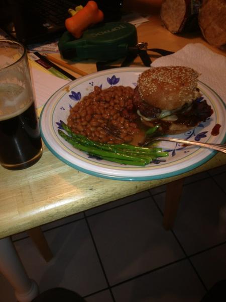 michaelfblack's tweet photo. Peanut butter bacon cheeseburger w/ beans, asparagus and Palo Santo Maron #tastegasm http://t.co/jpdlNapl