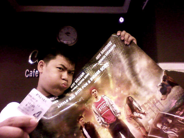 Ganiguy's tweet photo. @MamaCake_Movie  http://t.co/H9V2vPol  nih foto gua hihihihi