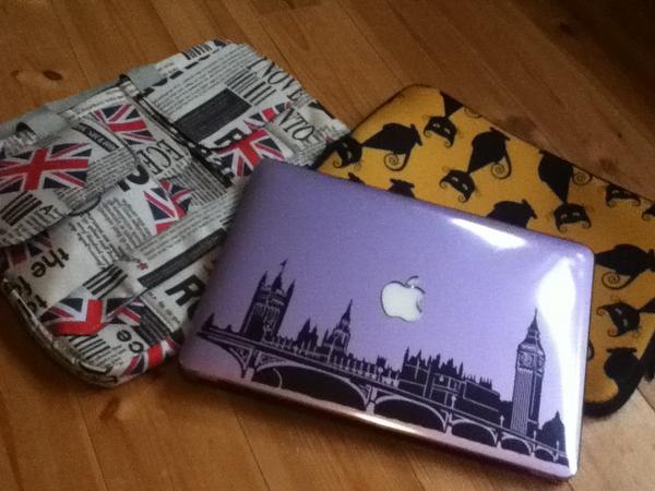 Sigridsimmen's tweet image. @danielleisme333 I like eBay #unionjackbag #catsleeve #purplecase #Londondecal