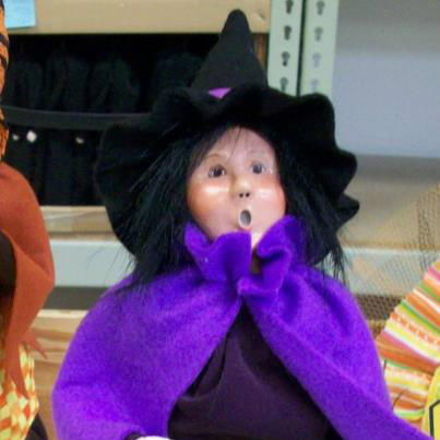 Still have spots available to "Design Your Own Caroler or Witch Figurine" this weekend! tinyurl.com/8b3mgvu