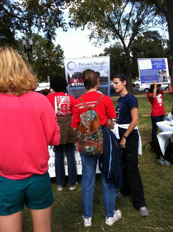 Polaris_Project's tweet image. #smswalk Leaving our table behind and walking our principals.
