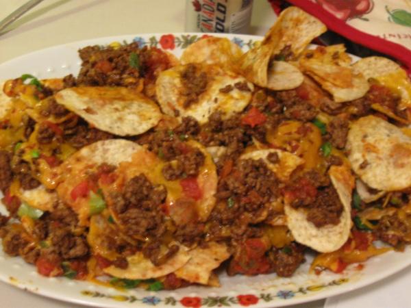 @vesvatri @GMoneyBeret I hope Tan's wife has a nacho platter waiting for him when he gets back to France