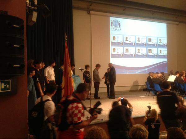 IOI2012's tweet image. 8th group of bronze medals #ioi2012 #closingceremony
