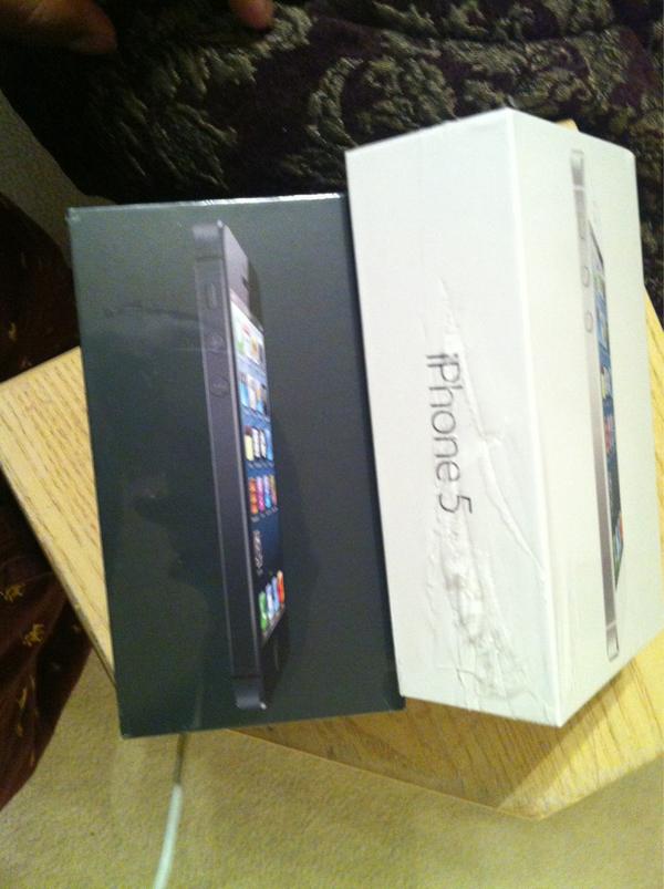XProfet's tweet photo. @CP3irvgotti so na yu iPhone shorty I feel that!' http://t.co/YBcmAF5w