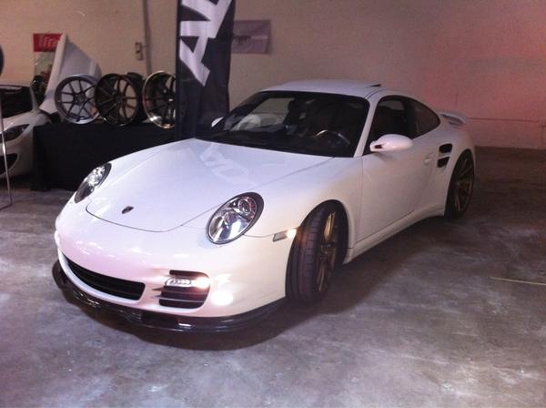 iPRyou's tweet image. Sneak-peek of @Nurotag in Soho Studios. The show starts in 10 minutes!! We'll see you soon!!