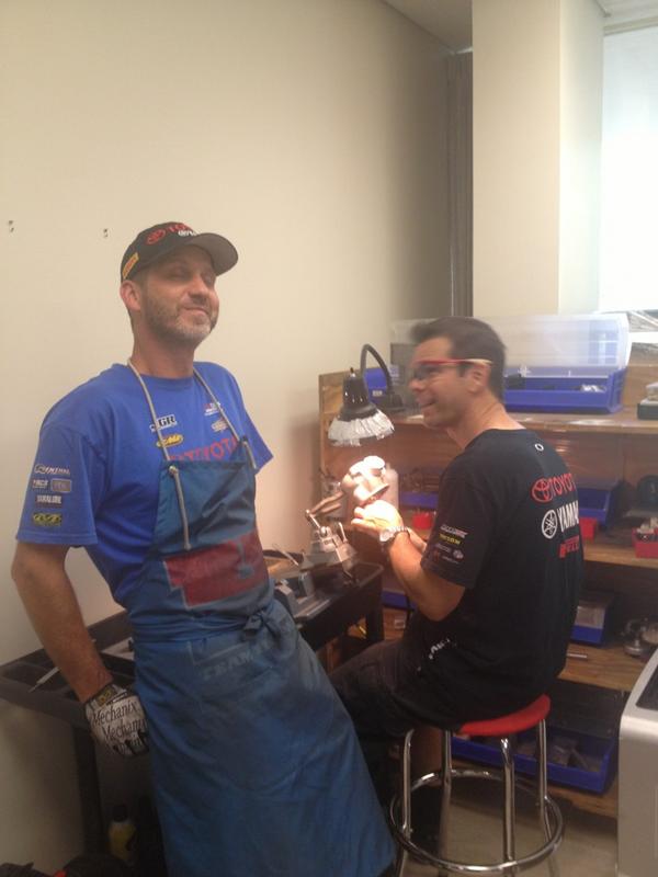 shawnulo's tweet photo. Dean doin Bundy's work again!!! 
@JonnyOmoto @Sheetmetal220 @PBarker20 @deanbaker113 @Jbonejgr @5housesbundy http://t.co/Tss79Oik