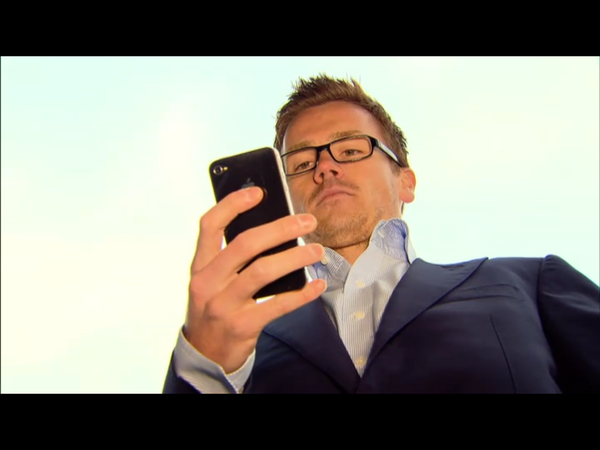 Krisvv's tweet image. @smartens op de #mobiphone5 launch