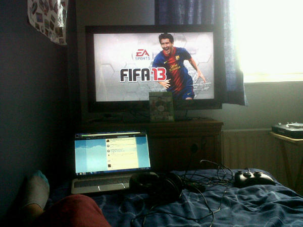 Jake_unsted's tweet image. Weekend sorted! @EASPORTSFIFA #sweattime