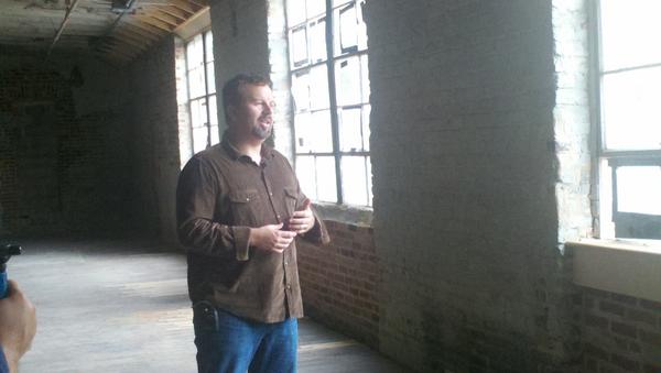LifeWayKeith's tweet image. Interviewing @markhallCC today for the new acoustic Casting Crowns album, available Jan. 22, 2013 @lifewaystores.
