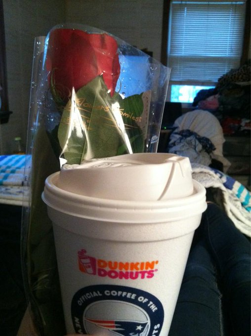 Babe always surprises me with my favorite things! You're the best❤! ☕🌹 http://t.co/MTww48Vq<a href="/tag/bejealous"class="tags"><span>#bejealous</span></a>