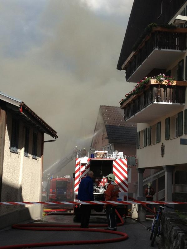 kurliaug's tweet image. Brand Einfamilienhaus #pfäfers #feuerwehr