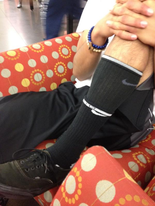 itsstephrrrs_'s tweet image. Charles is RACHET ! #2socks