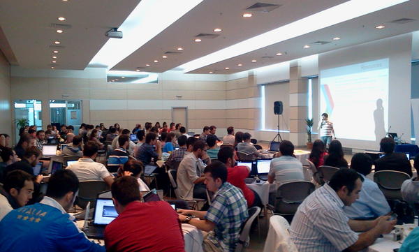 gdgankara's tweet image. #AndroidBootcamp tum hiziyla devam ediyor...