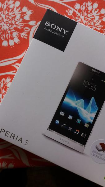 flynnduism's tweet image. Phone upgrade time -xperia s #saturdaytech