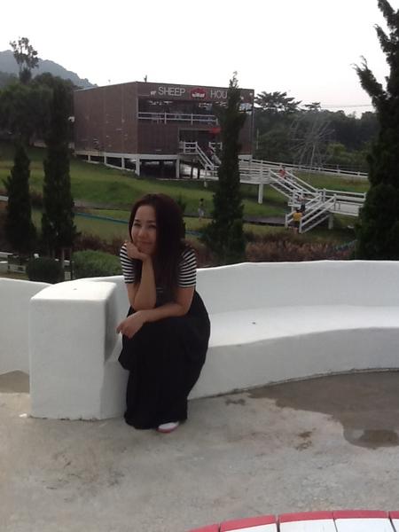 saisuneej's tweet photo. ดีจังฝนม้ายตก ได้ชิล กะบรรยากาศดี ดี @anianimates cup of love -Khao Yai http://t.co/sDMZ0ZnT