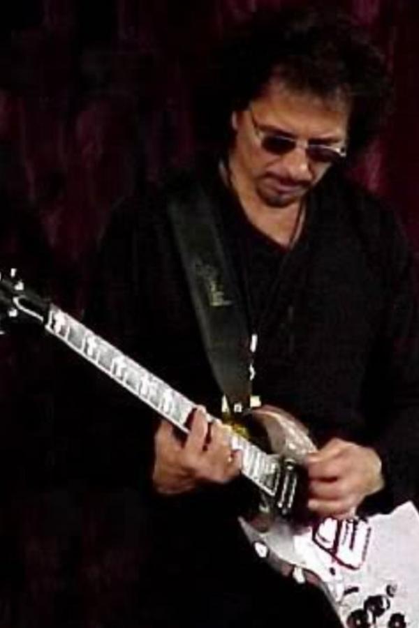 MarcBehrend's tweet photo. Nothing better on a Monday morning than some butters and little fuckin iommi #sabbath http://t.co/bIcBbQHq
