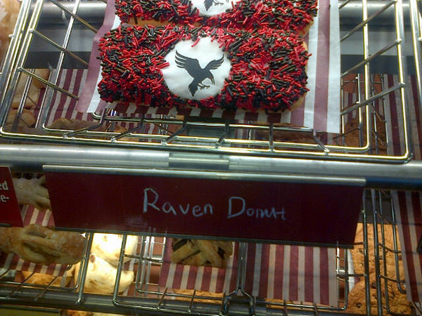 RavensRhythm's tweet image. That's my kind of donut #birdistheword #CUsolutions "@LynMagallones: Talk about @CURavens pride!!! http://t.co/jkO40tef" #Sept18Auditions