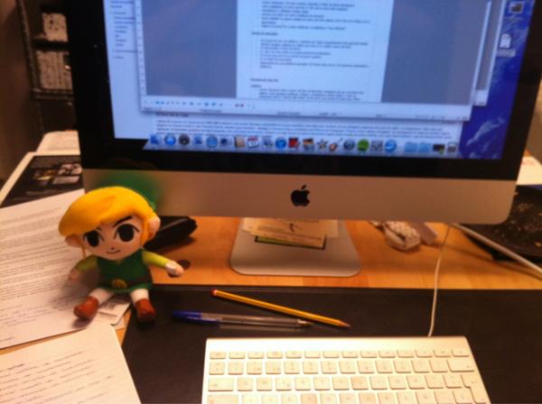 candela figueras tweet media