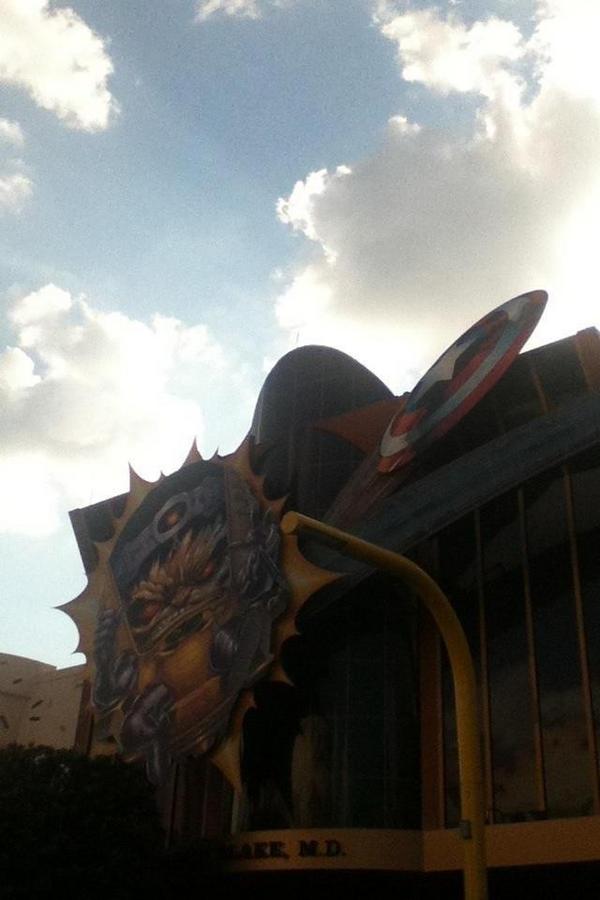 #superVillian #universalstudios  #superheroisland Random
Picture