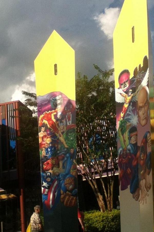 A Bunch of the Gang #superheroisland #universalstudios