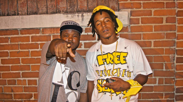 GTHUGZALWAYZENT's tweet photo. S/O 2 @GenuineThugz http://t.co/u9dfpjgW