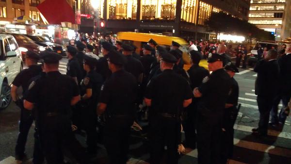 punkboyinsf's tweet photo. #NYPD preparing to sweep Zucotti at 10 from the eavesdropping on Brookfield Goons. #S17 #OWS #Popeye http://t.co/Esi05dph
