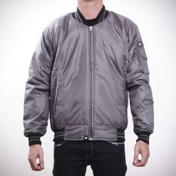 cosmicclothes's tweet image. jgn keabisan bomber jacket baru kita, "GREY RECKIT" IDR 235K | available size S-XL. order now by text : 087720001540