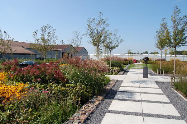 MIsschien dat dit helpt bij dit slechte weer #degrootenslot #bedrijfstuin