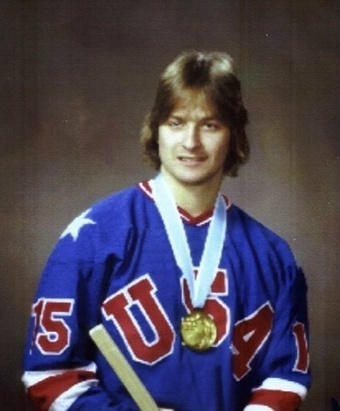 MiracleOnIce80's tweet photo. Happy birthday Mark Wells! http://t.co/apbemQvI