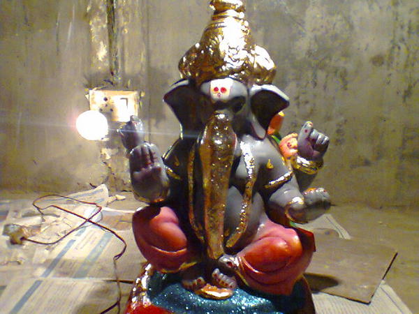 ganeshutsav's tweet photo. Eco Ganesh http://t.co/NsKWlkHK