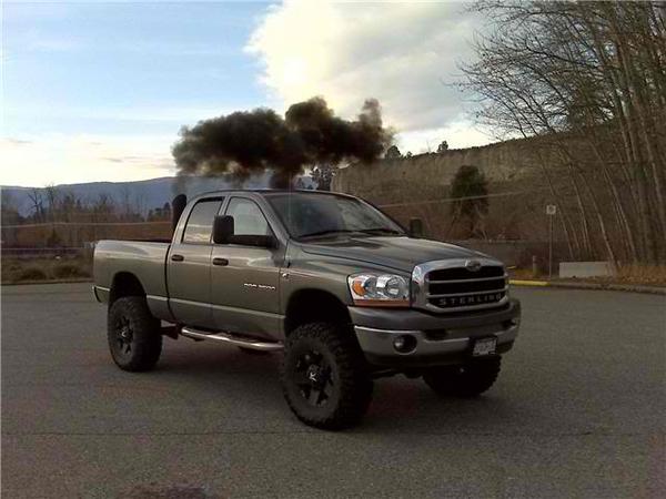 alldiesel_truck's tweet image. Cummins Rolling Coal! ;) #Dodge #Cummims #CoalRollin