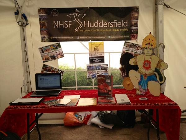 NHSFHudds's tweet photo. Setting up.. http://t.co/WxGHrvya