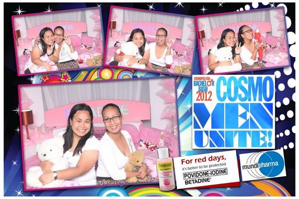khaye_mayo's tweet image. Bachelors were as huggable as these teddy bears #CosmoBachelorBash2012 photo booth with @jhanz03 @IamTAItanics :-)