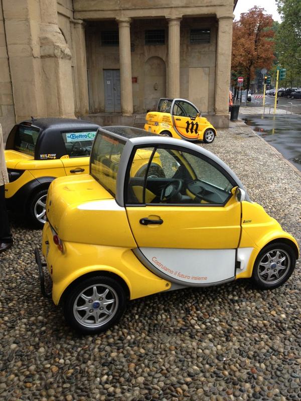 scaschetto's tweet photo. Allo #smartcitypoint di Milano. Proposte per una Milano più Smart! http://t.co/HN6fivhV
