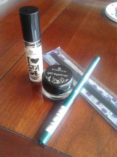 CrushOnJess_'s tweet image. Bought some new make-up #testingtomorrow