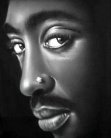 GraphixExtende_'s tweet image. Black and white photos have true meaning. #art #rappers #2pacfans #photographers