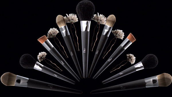 Dior tweet picture