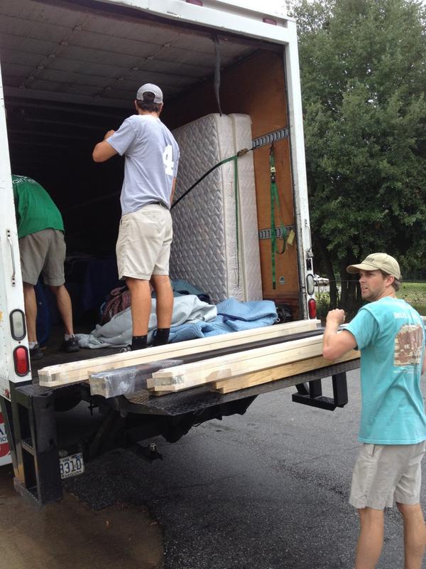 StephAbernethy's tweet image. Lots to pack for Pawleys Island! @VerveInteriors1 @fordboydbailey #ohsoverve #install