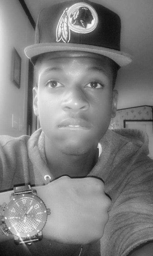 SwaggQuell14's tweet photo. http://t.co/vXbumgeW