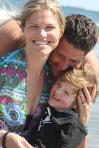 RealPopular's tweet image. Please pray for this little boy who has brain cancer.. the doctors are saying there's nothing else they can do.