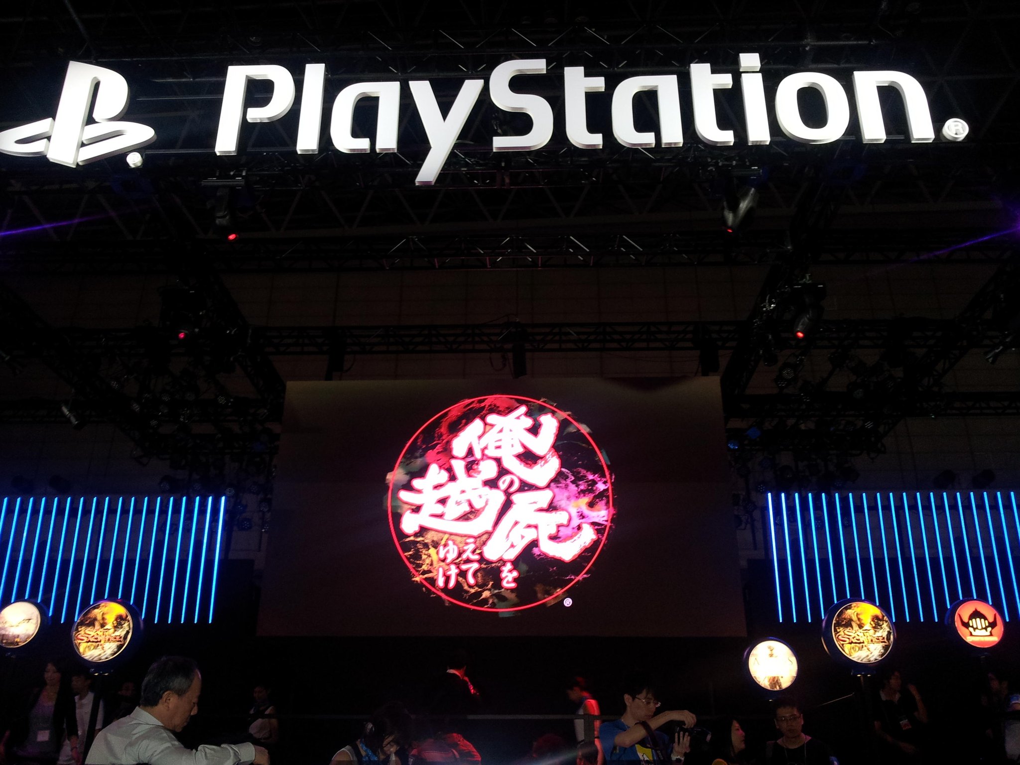 A3M0j4nCMAACyQA.jpg:large