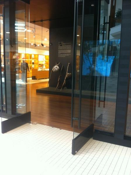 nikioffutt's tweet photo. Louis Vuitton, in collaboration with Mugatu, presents ... Les Hobeaux http://t.co/KrBLNYbS