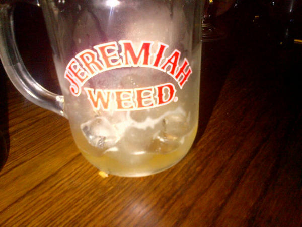 Westy88K's tweet image. New alcoholic drink, gets you drunk and high at the same time #inthebar #alcohol