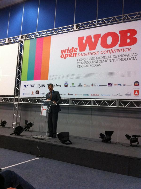 Ricamconsult's tweet photo. Obrigado. Até a próxima. RT @flaballve: Divertida, inteligente e charmosa a apresentacao do Ricardo Amorim no #wob2012 http://t.co/PGUbe4ix
