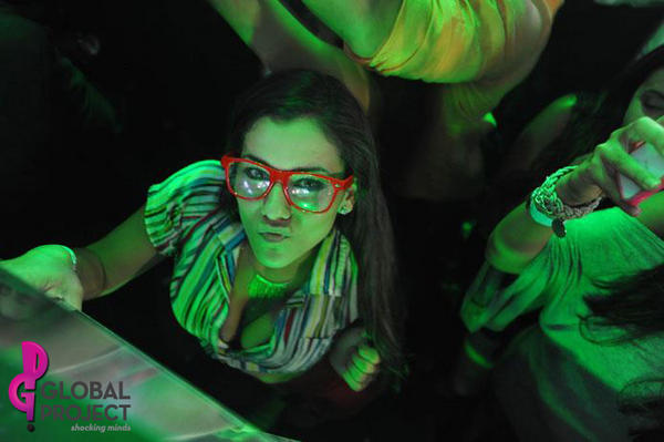 GlobalProject_'s tweet image. Bienvenidos a Global Project. Hoy es Juernes y es hora de un respiro.