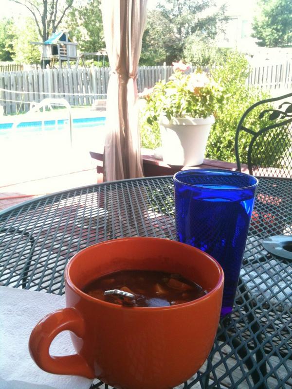 TannerImages's tweet image. Beautiful day to lunch outside!