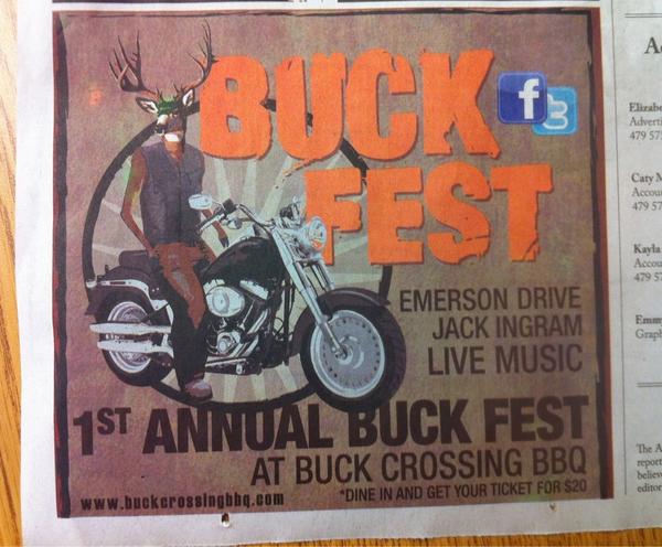RazorbackProbs's tweet image. Pick up a copy of the Arkansas Traveler today! #BuckFest #EmersonDrive #JackIngram 🎤🎸🎶 @BuckCrossingBBQ